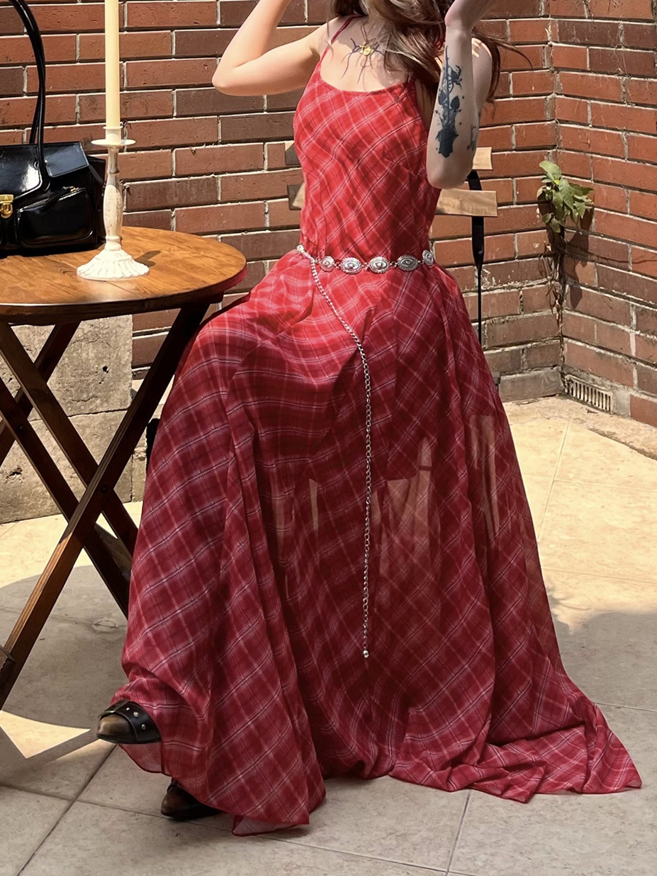 Vestido midi xadrez vermelho - Vestido de verão feminino com alças finas | Pagamentos com criptomoedas