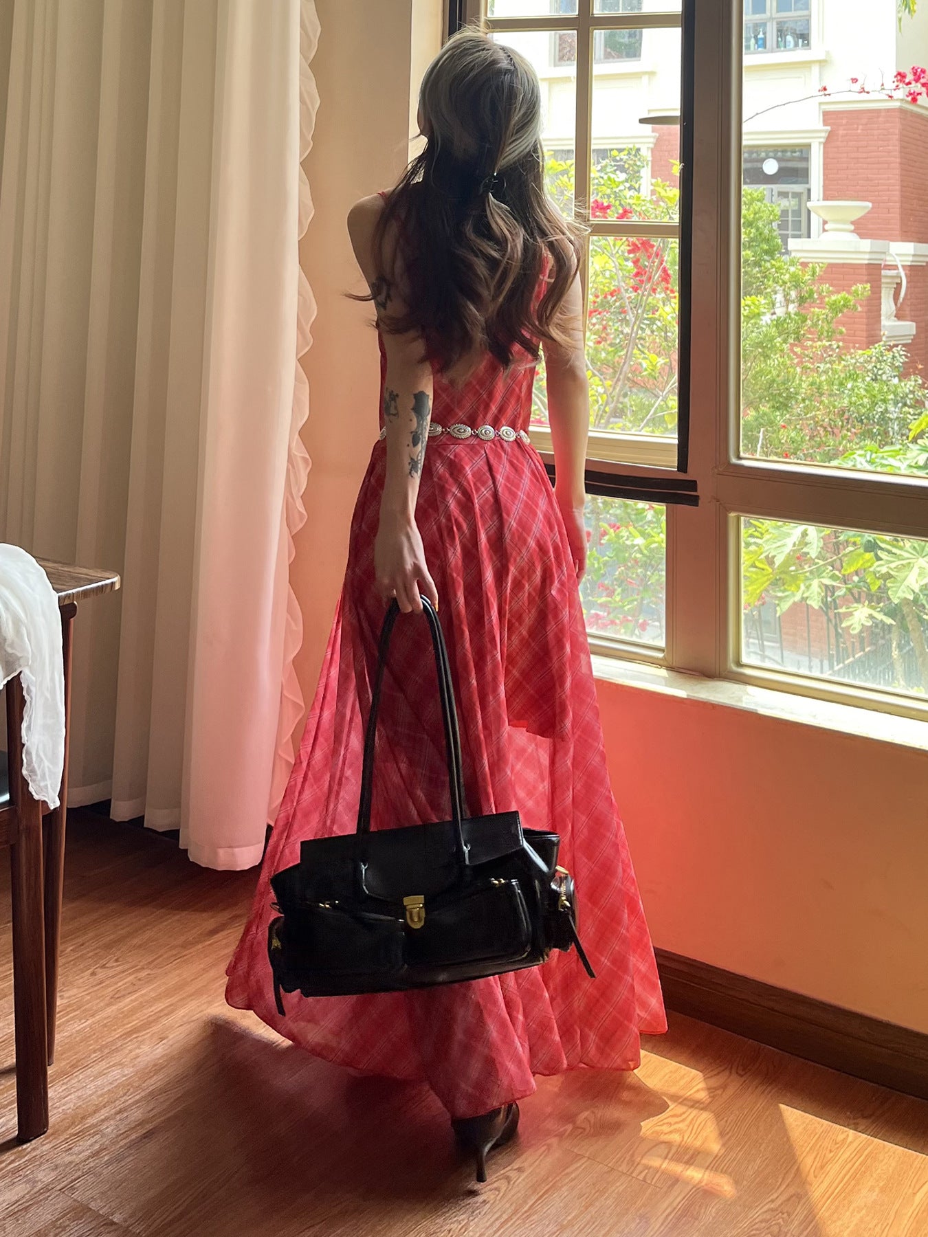 Vestido midi xadrez vermelho - Vestido de verão feminino com alças finas | Pagamentos com criptomoedas