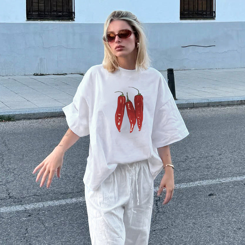 Camiseta com estampa de pimenta ousada - Blusa solta estilo urbano para mulheres | Frete grátis | Pagamentos em criptomoedas